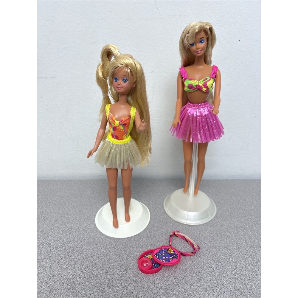 Vintage 1990 Barbie & Skipper Hawaiian Fun Dolls with Swimsuits And Hula Skirt